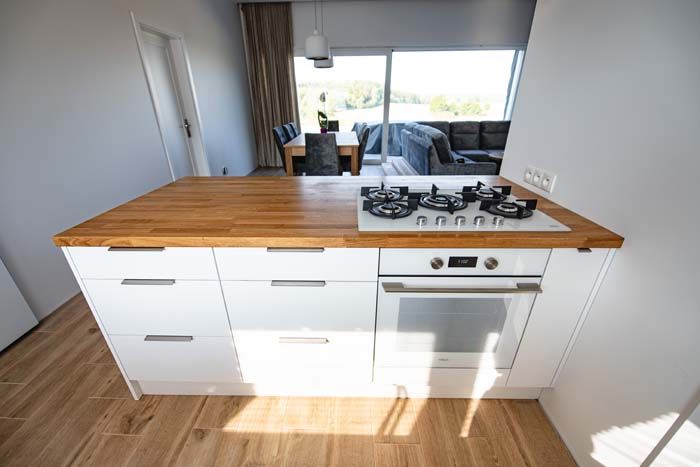 2020-09-23_CYRZON0015